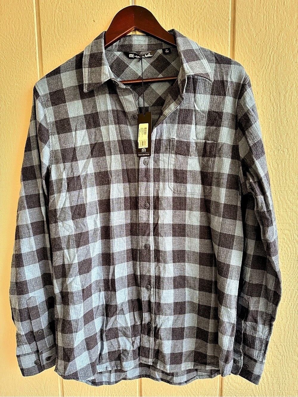 NWT TravisMathew Men’s M Blue Plaid Long Sleeve Button Up Shirt MSRP $129.95